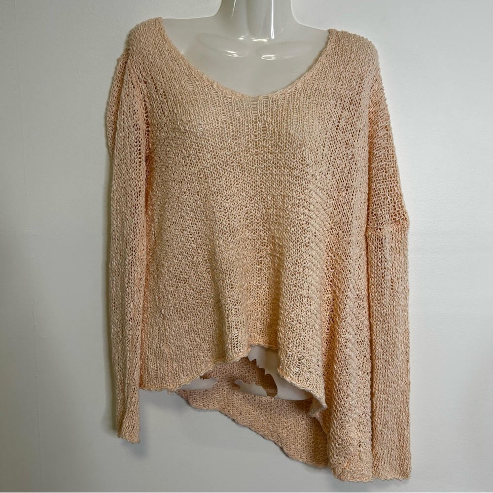 ◾️Aritzia Talula Pink Avenue Loose Knit Crochet Asymmetrical Sweater